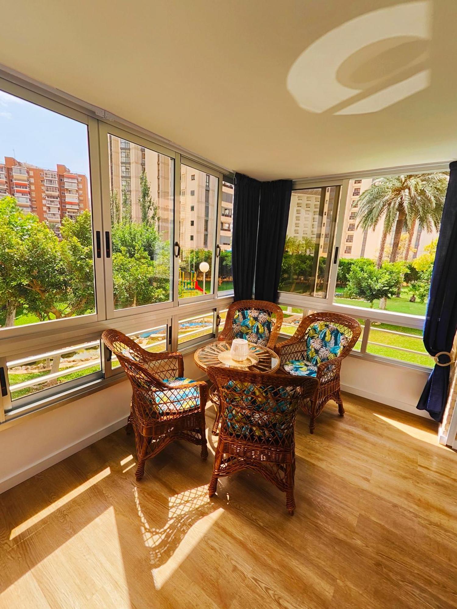 Luxury Lidersol Apartment Benidorm Ngoại thất bức ảnh
